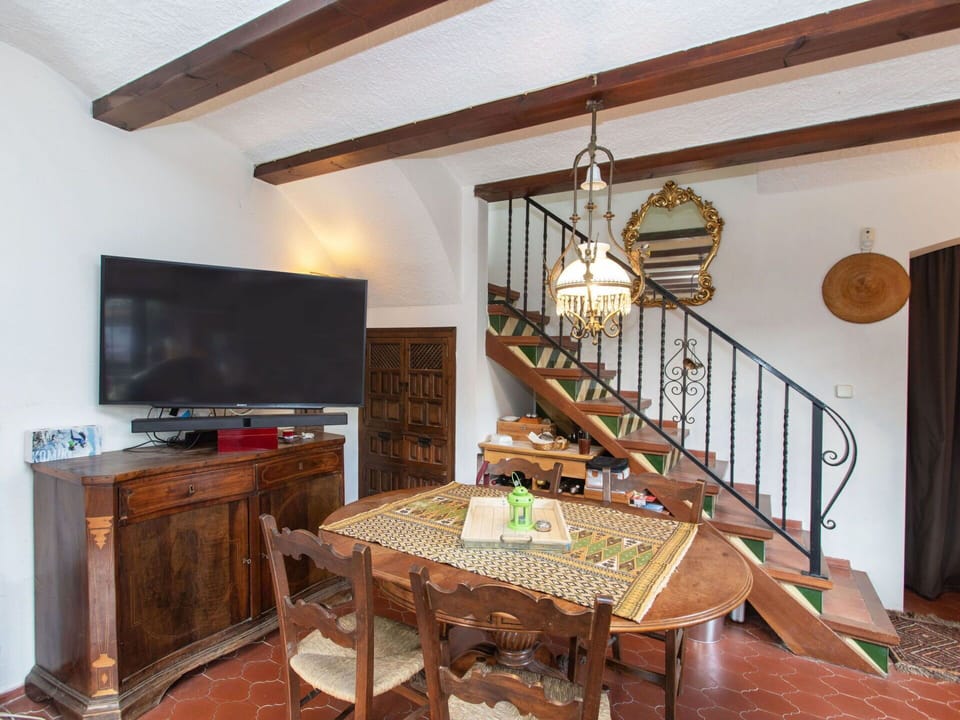 Furniture, Property, Table, Building, Wood, Interior Design, Wood Stain, Cabinetry, Stairs, Floor