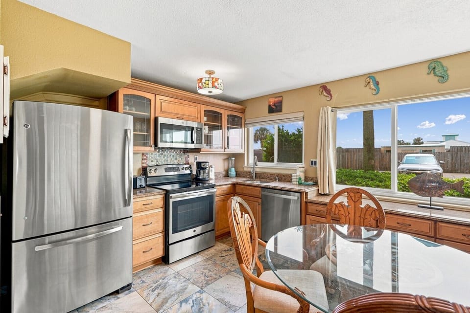 Dining Room and Kitchen