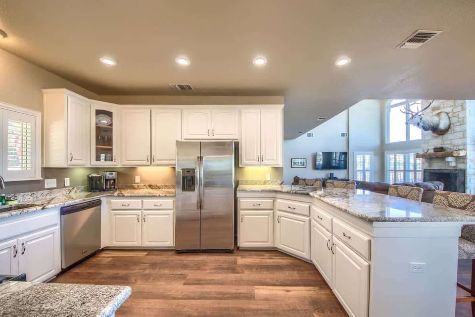 Newly redone Kitchen! 