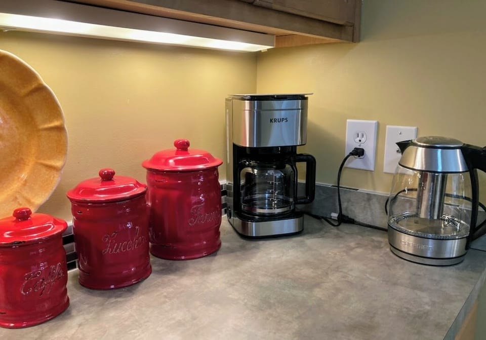 Drip coffee maker, hot water kettle.