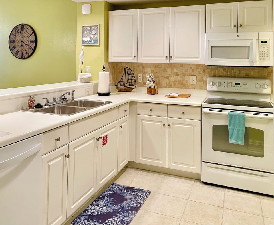 Fully stocked kitchen