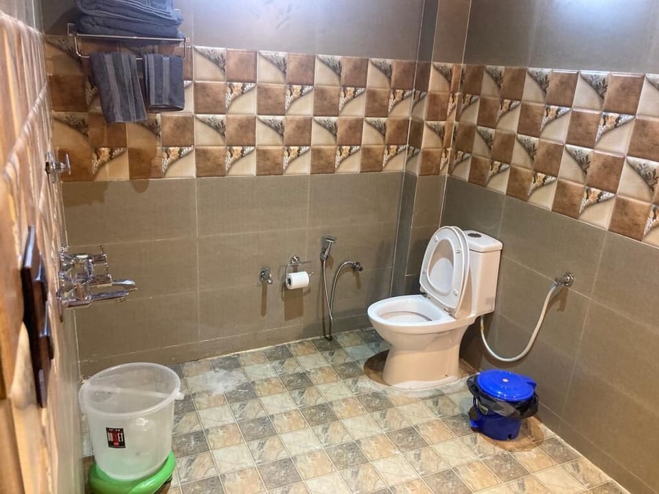 Shower, rainfall showerhead, bathrobes, slippers