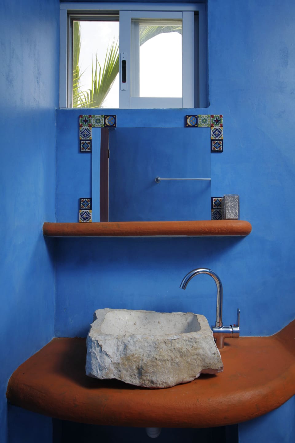 Classic Apartment | Bathroom | Towels