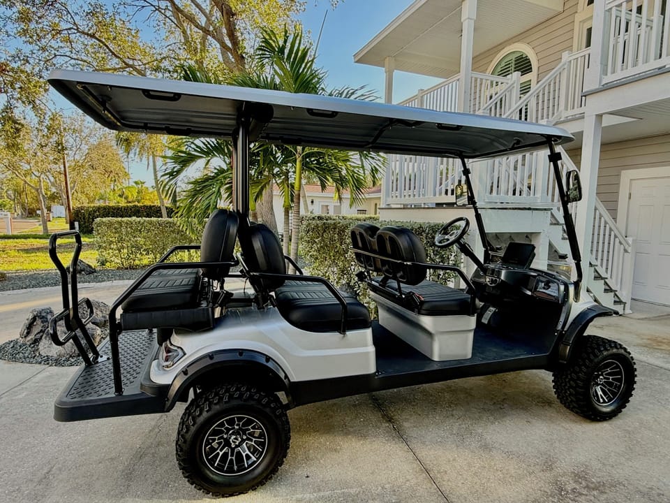 Six passenger golf cart