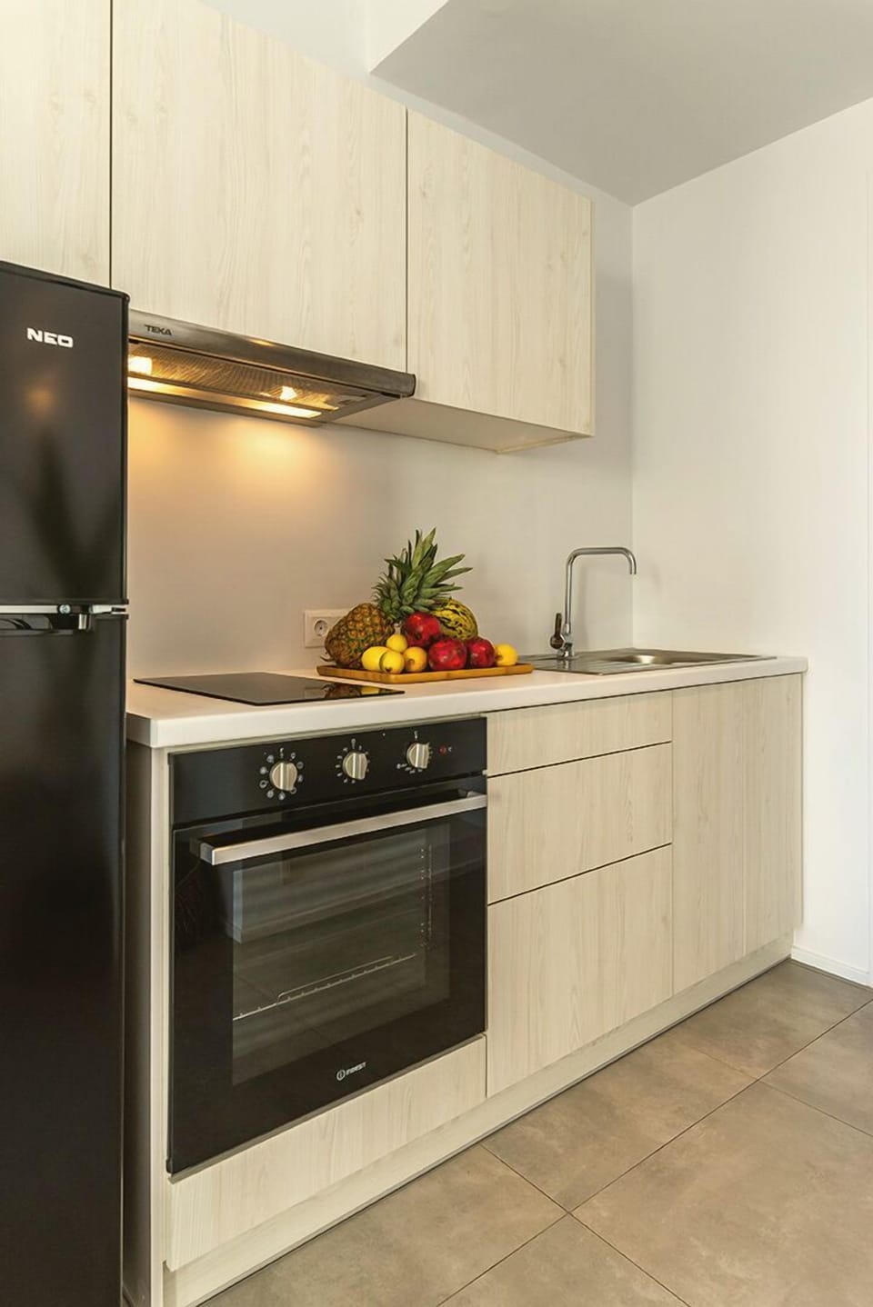 Junior Suite | Private kitchen | Espresso maker, full-size fridge, toaster, cookware/dishes/utensils