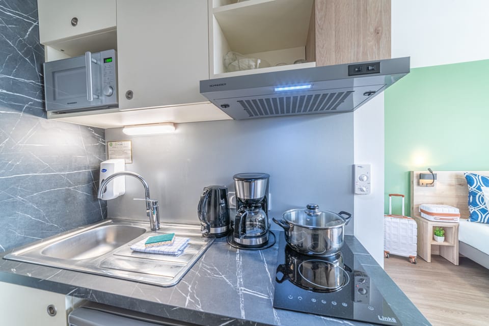 Private kitchenette