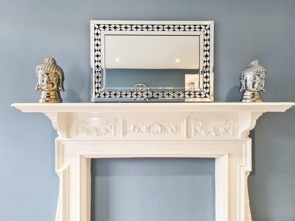 Fireplace feature