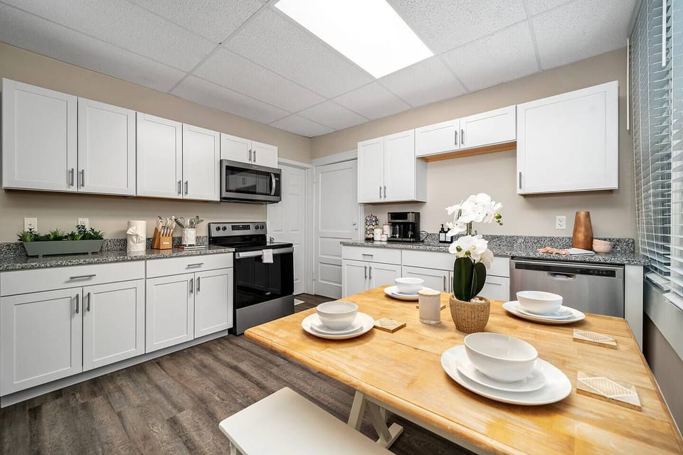 ★ Local Cuisine & Home cooking ★ If you prefer home cooking, our kitchen has all the main accessories to prepare a chef's dinner including basic condiments 