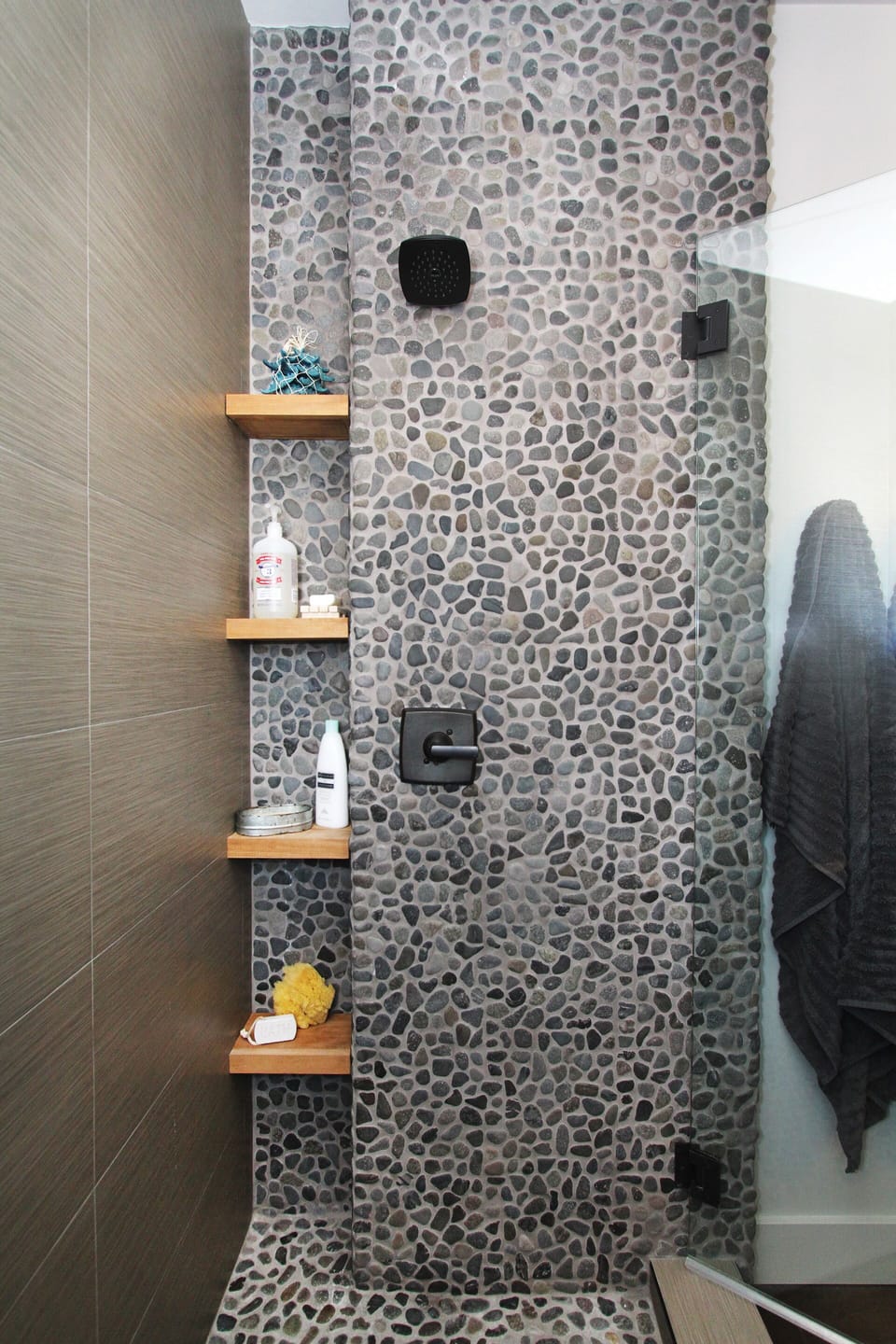 Shower with shampoo, conditioner and other surprises. 