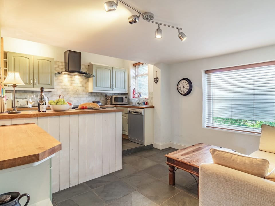 Kitchen | Horseshoes House, Saham Toney