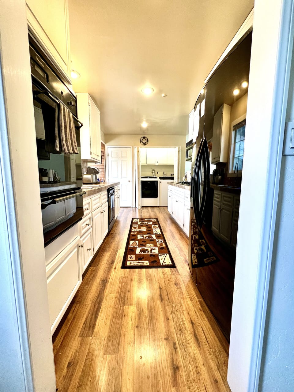 Kitchen fully stocked with everything you'll need for a great vacation. 
