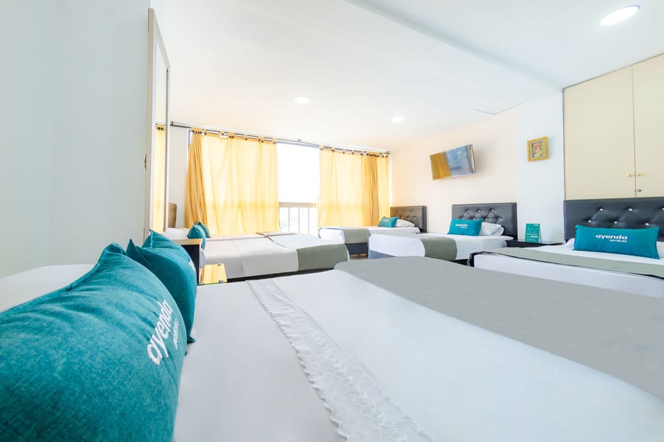 Standard Room, Multiple Beds | Hypo-allergenic bedding, iron/ironing board, free WiFi, bed sheets