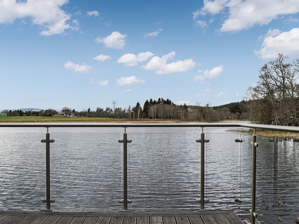 Sitting-out-area | Golf View, Aboyne