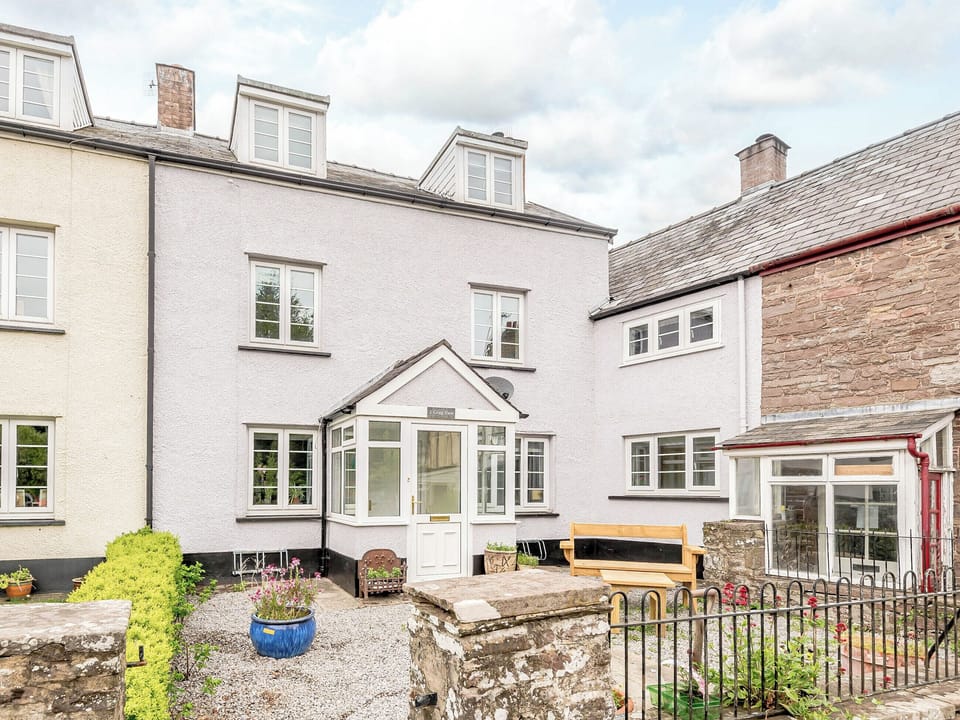 Exterior | Ty Afon, Talybont on Usk