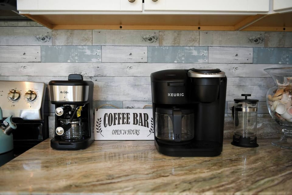 Did someone say COFFEE? French press, tea, espresso, k-cup, or a good old fashion pot of coffee all at your fingertips!  *coffee not included*