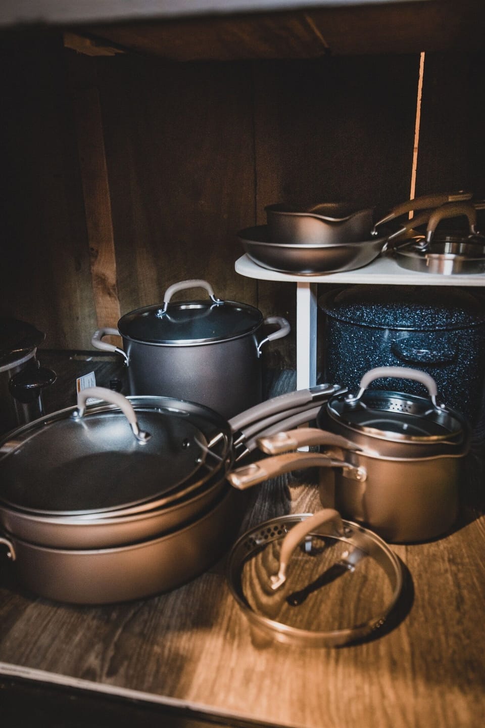 Ever been to an Airbnb with old, dirty pots and pans? Not ours! And we have a wide selection.