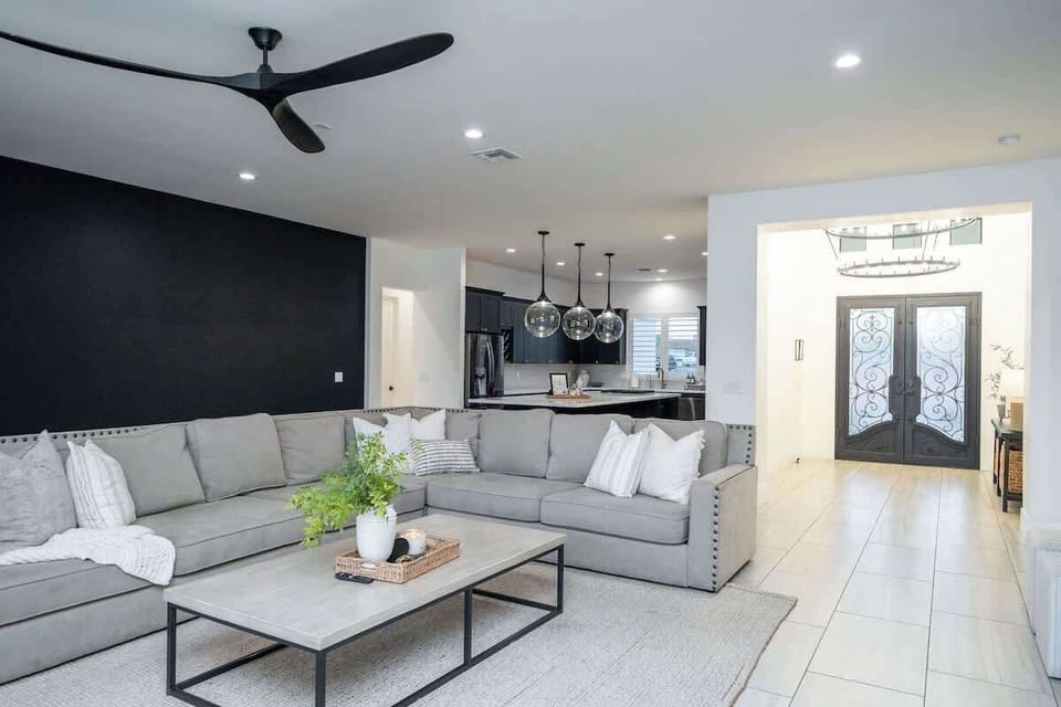 Pops of black accents provide depth and warmth to our design. 