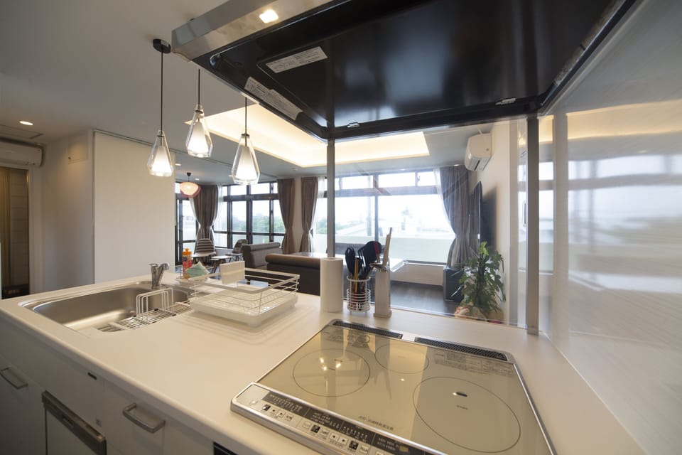 Fridge, dining table