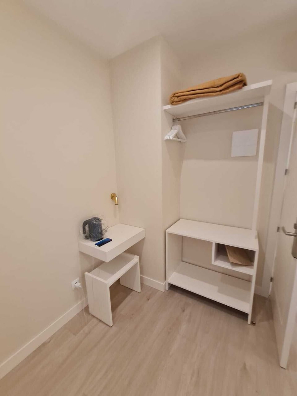 Standard Double Room | Desk, free WiFi, bed sheets