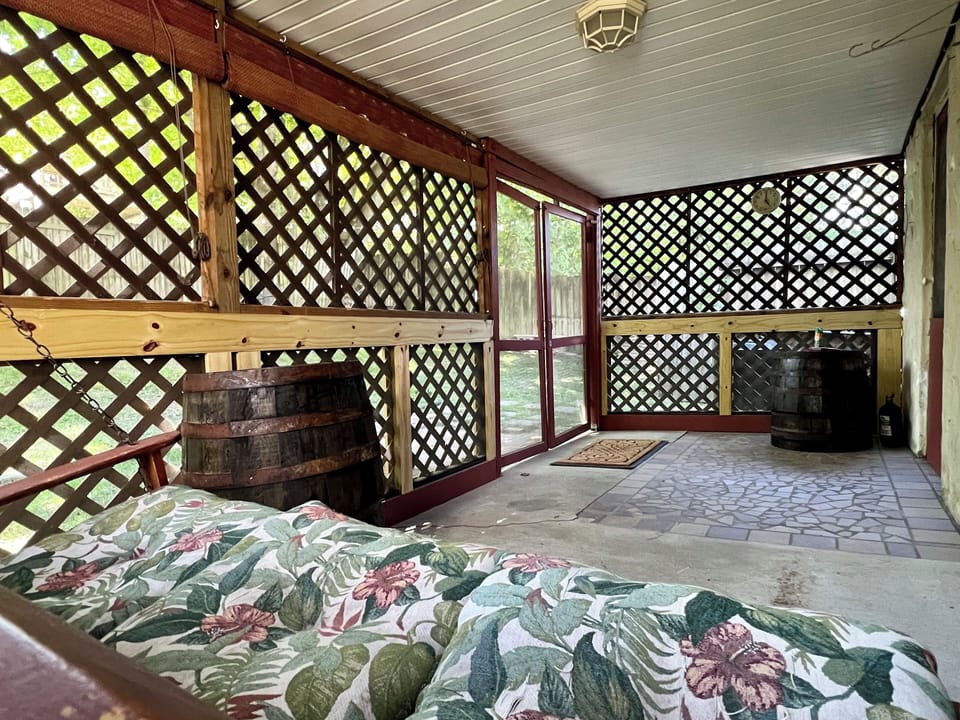 Screened back porch