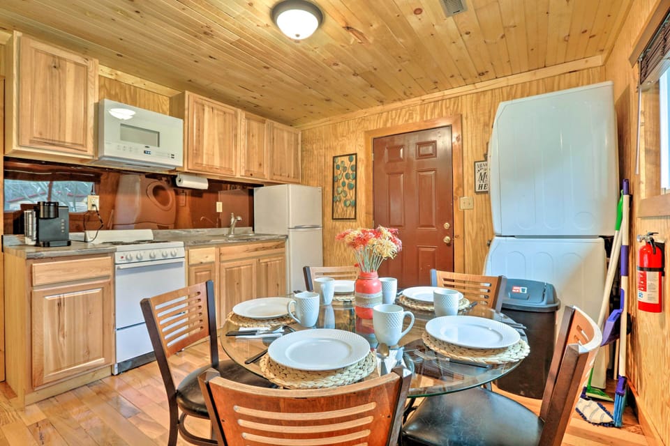 Kitchen | Free WiFi