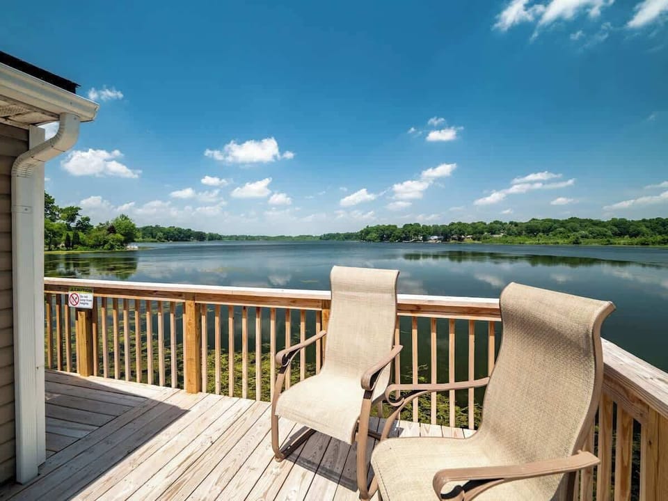 Sip morning coffee on the deck while taking in calm lake views & fresh air