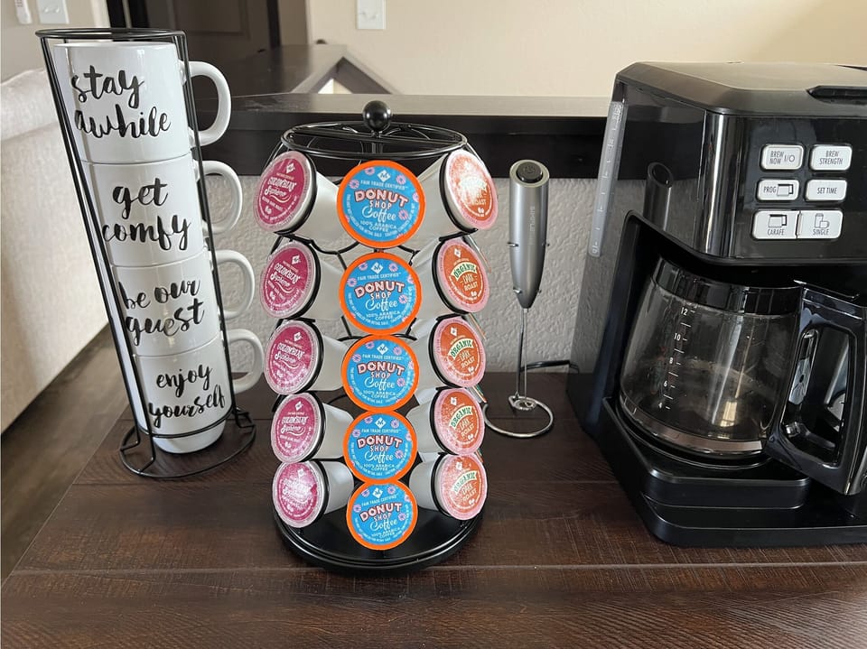 Coffee Bar Amenities ~ With a variety of coffee pods, and frother.