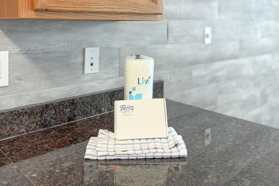 Kitchen amenities