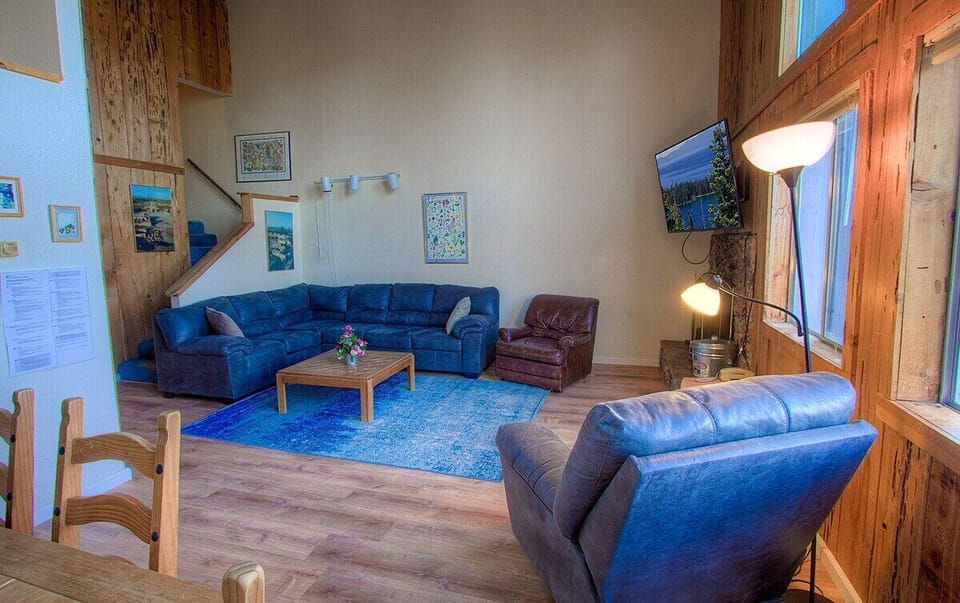 Main Level- Living Room
