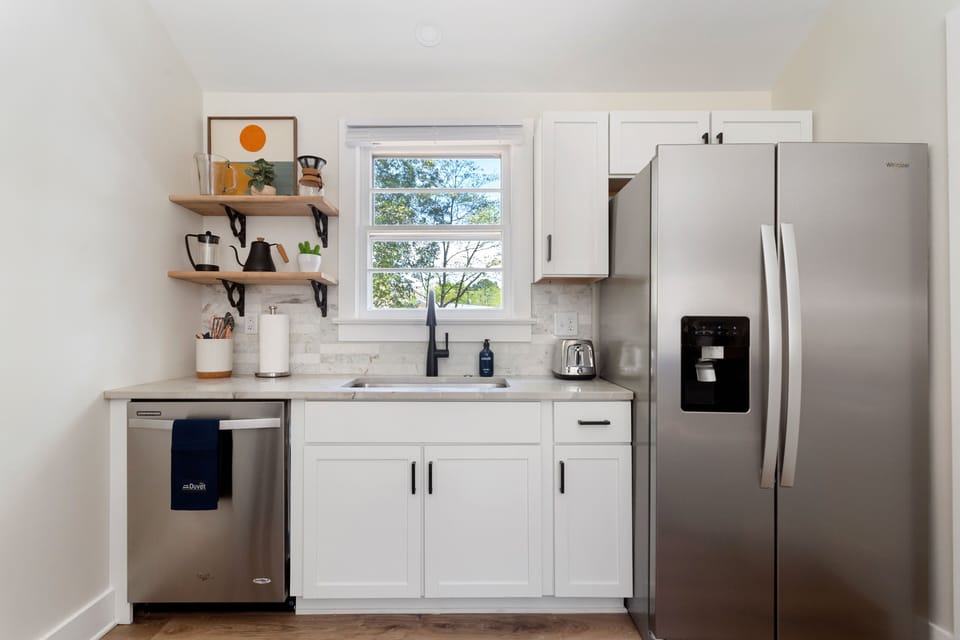 Where Serenity Awaits | Under The Live Oaks