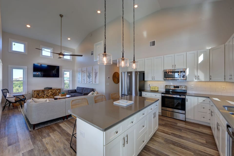 Kitchen (3rd Floor)