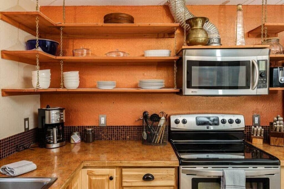 #StayInMyDistrict Eclectic Boise Townhouse