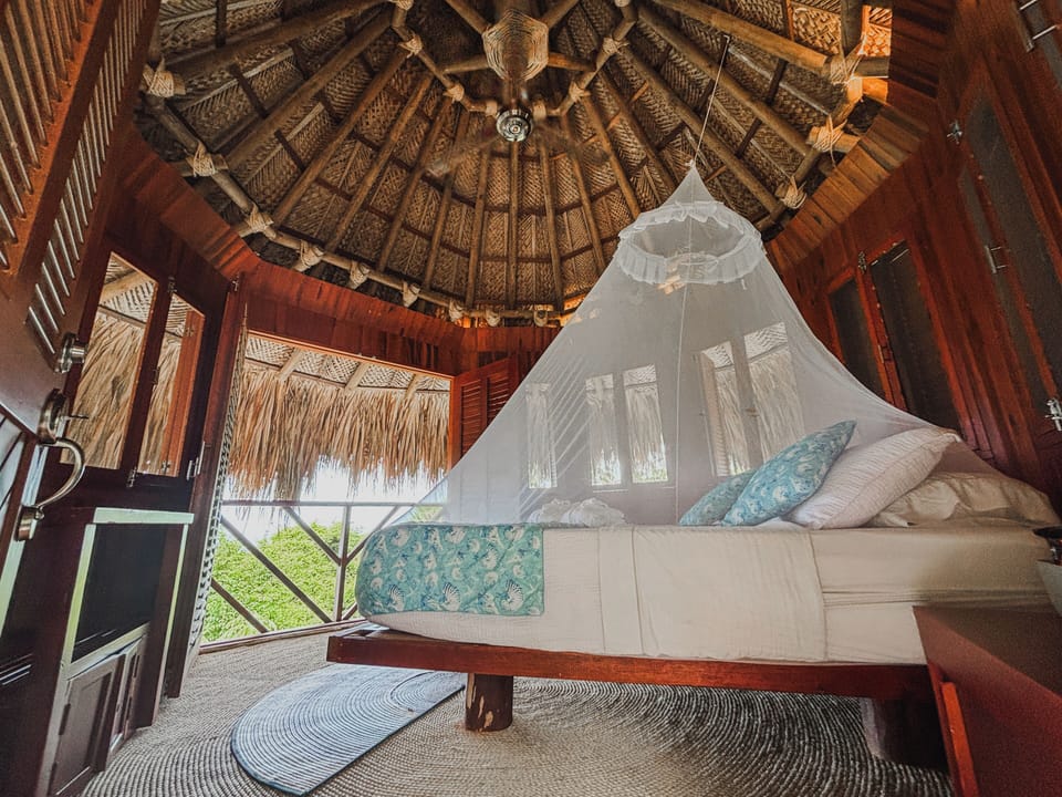 Superior Bungalow | Premium bedding, minibar, bed sheets
