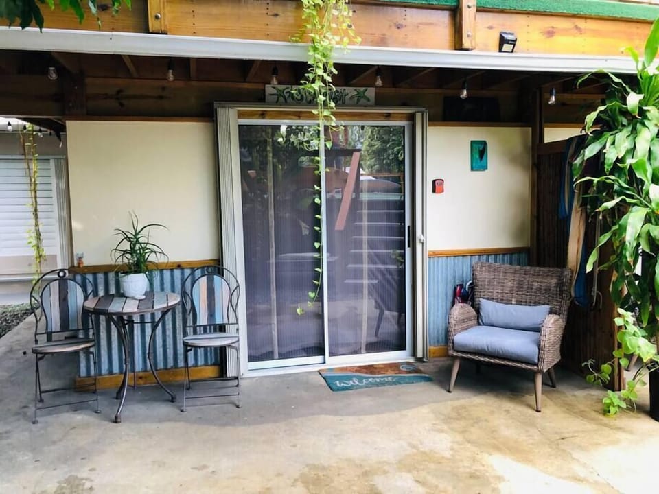 Private entrance, patio and bistro table
