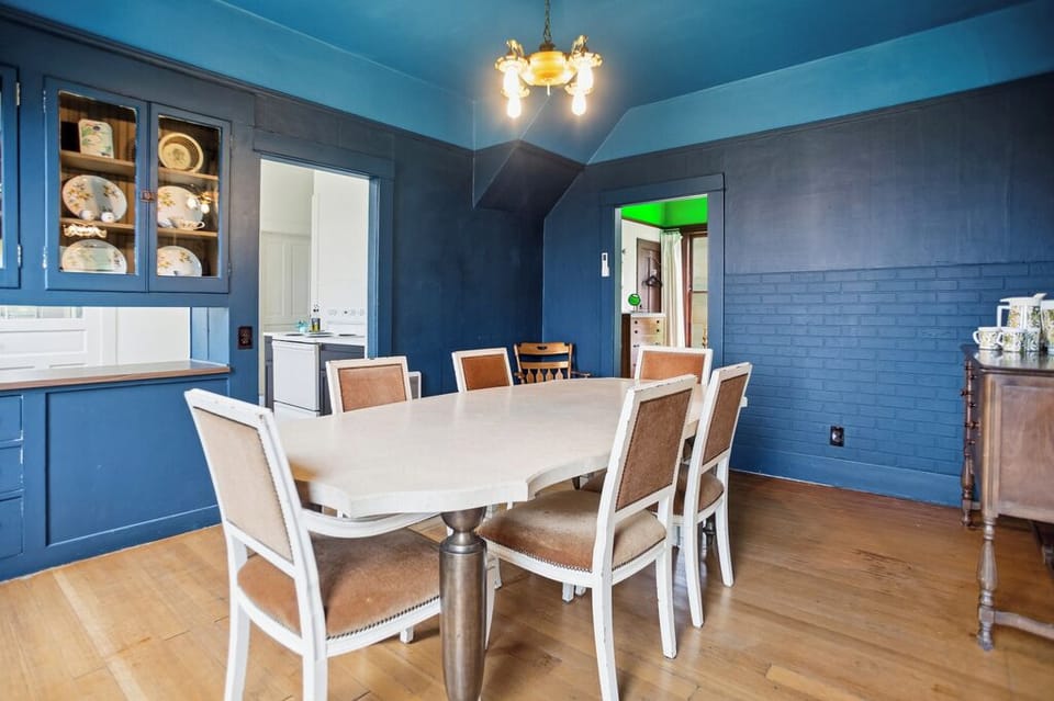 Dining Roon