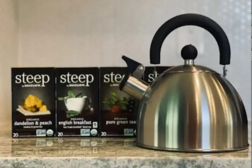 You can enjoy the convenience of a dedicated pot for boiling water. 
