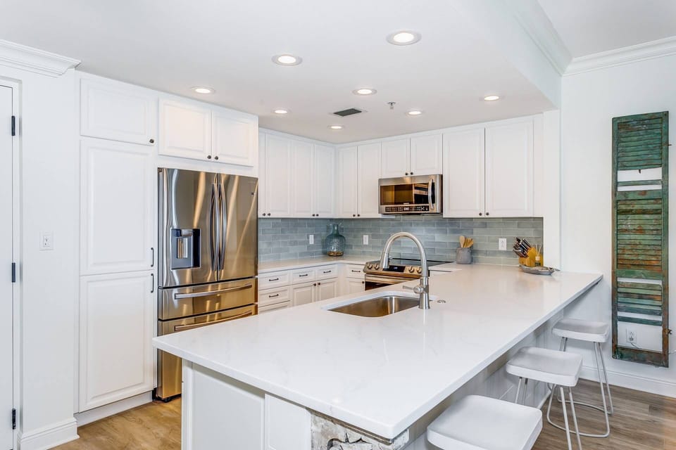 Beautiful New Quartz Countertops