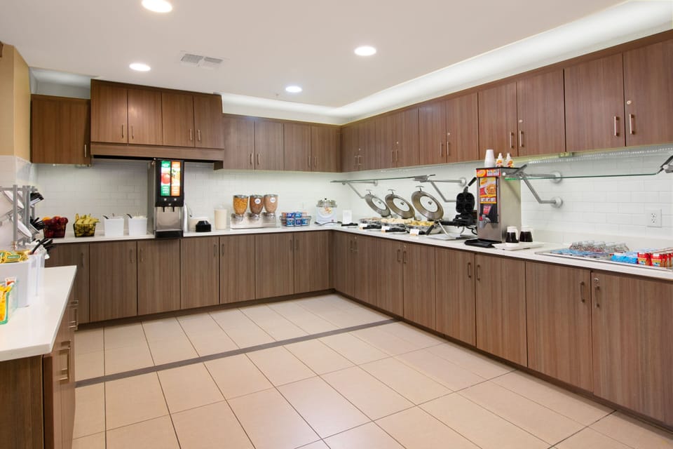 Free daily self-serve breakfast