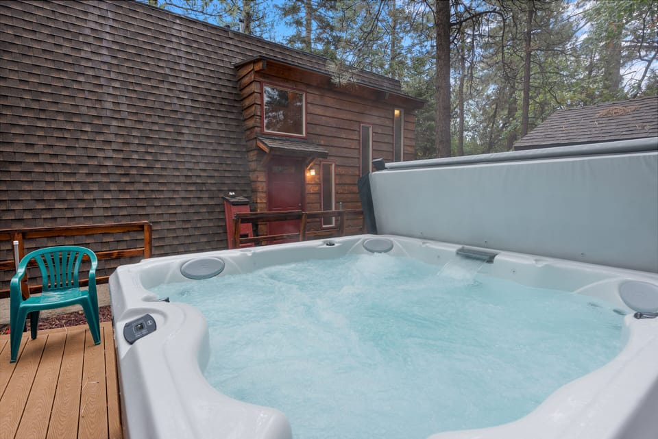 Hot tub