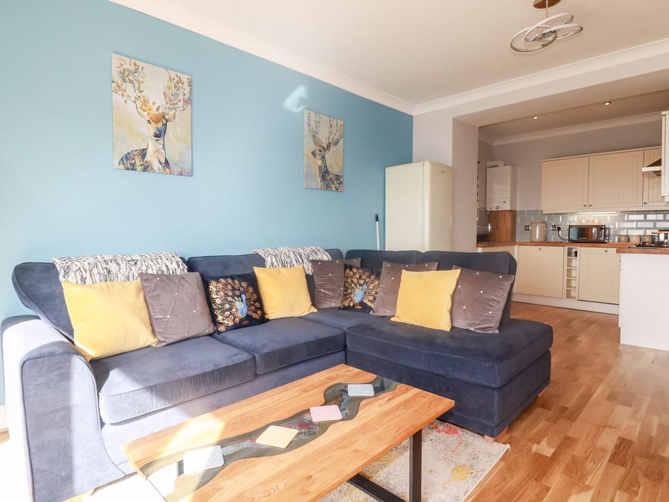 Cottage | Interior