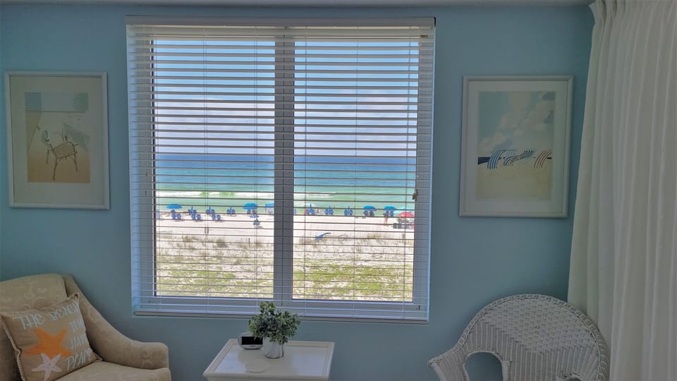 Master Bedroom Ocean View!