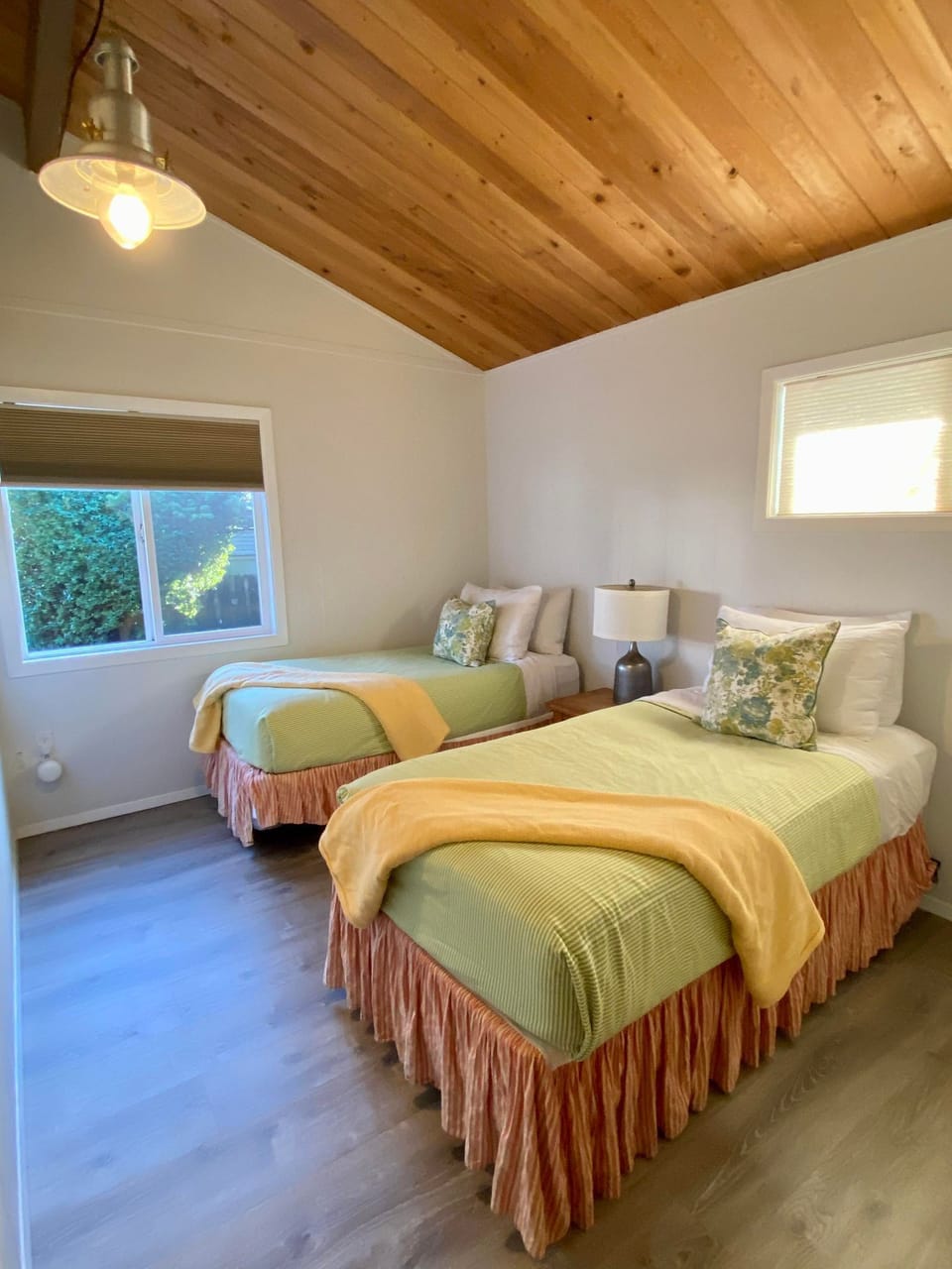 Guest bedroom with 2 twin-sized beds.