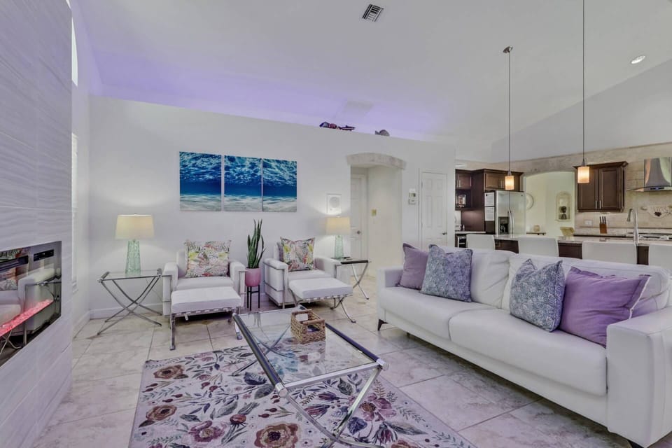 The interior of the home is filled with lovely architectural elements, like the pages of a design magazine!