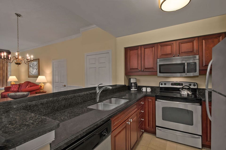 Kitchen - Contemporary Theme - Unit assigned at check-in