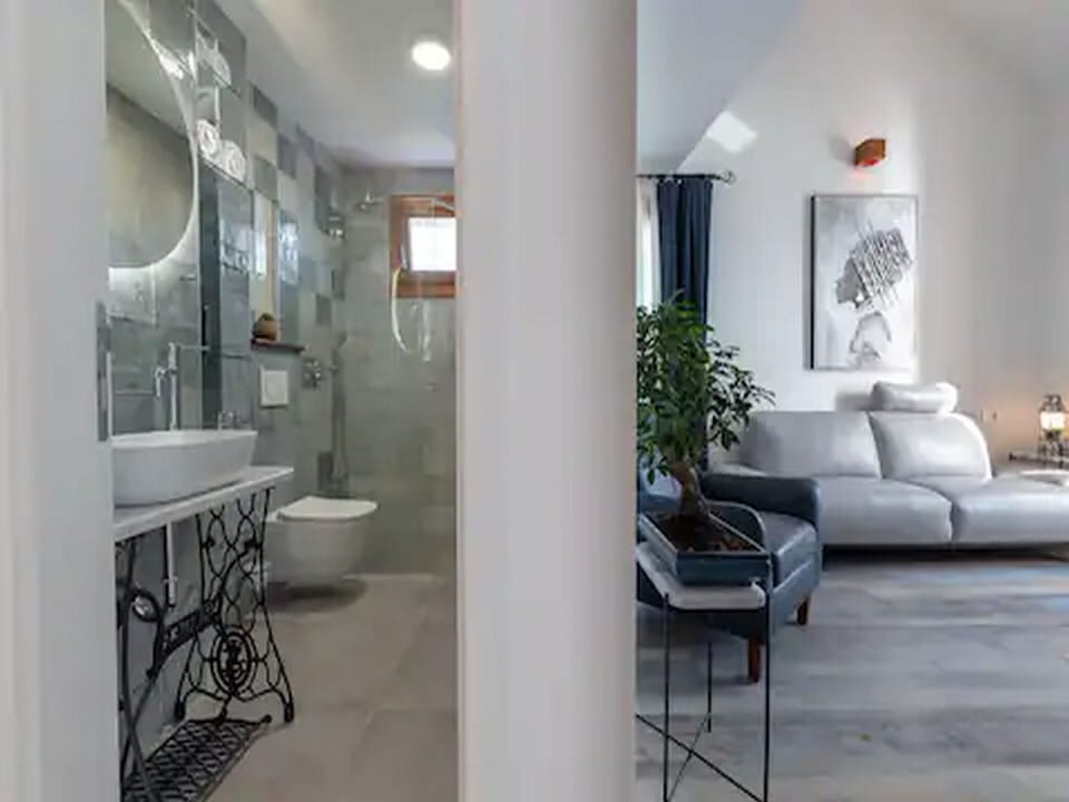 Double Room (Double Room with Sea View 4) | 5 bedrooms