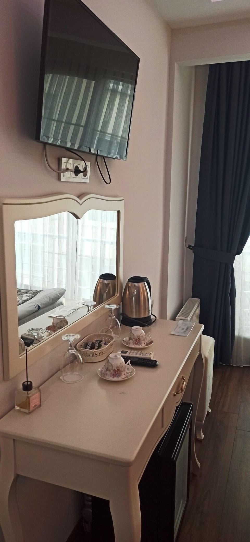 Standard Double Room | Living area | LCD TV
