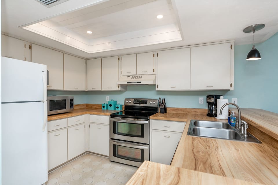 Fully equipped kitchen
