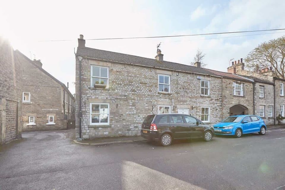 The Annexe, Richmond - Host & Stay