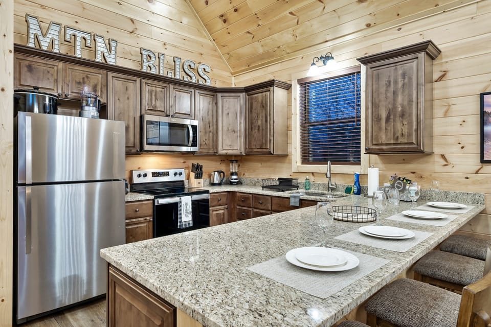 Fully stocked Kitchen