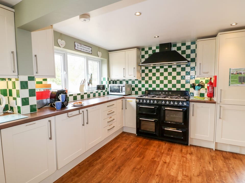 Cottage | Interior